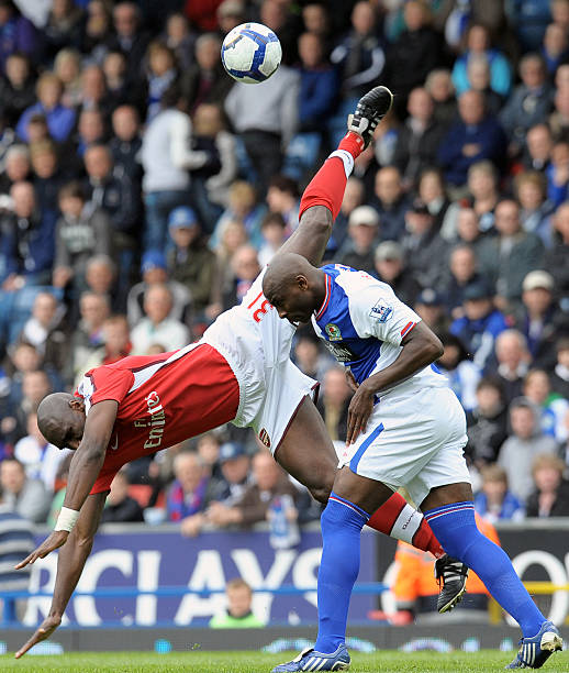 却以其独特 却以其独特